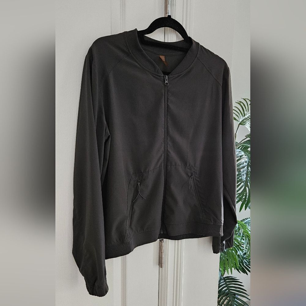 Hyba Athletic Black Zip-Up Jacket